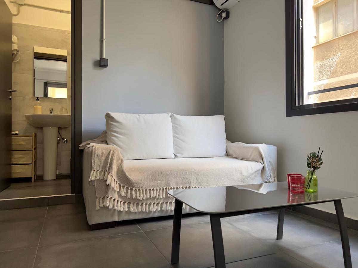 Virginia's Boutique Rooms Athènes Extérieur photo