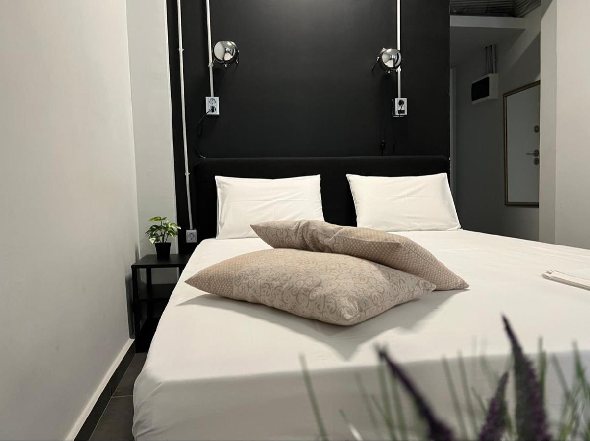 Virginia's Boutique Rooms Athènes Extérieur photo