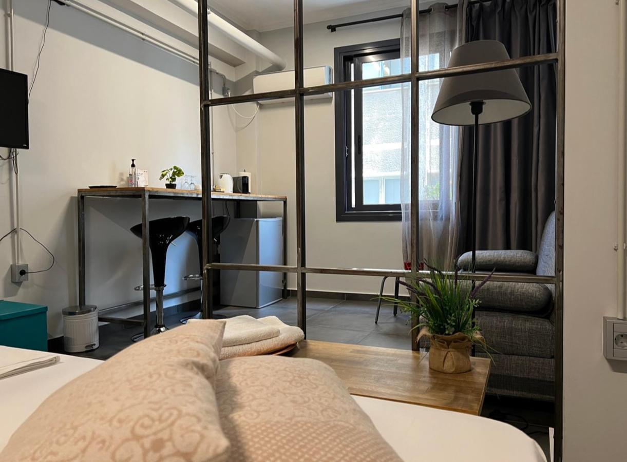 Virginia's Boutique Rooms Athènes Extérieur photo
