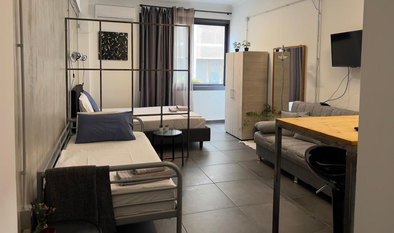 Virginia's Boutique Rooms Athènes Extérieur photo