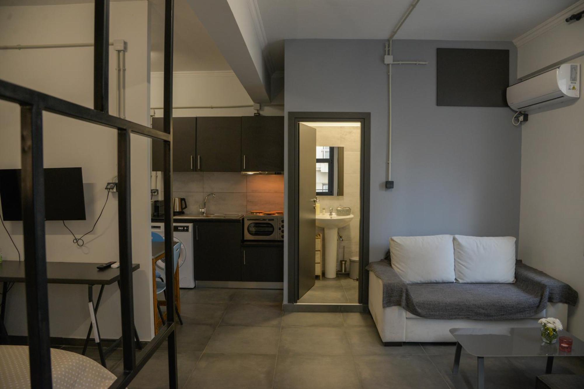 Virginia's Boutique Rooms Athènes Extérieur photo