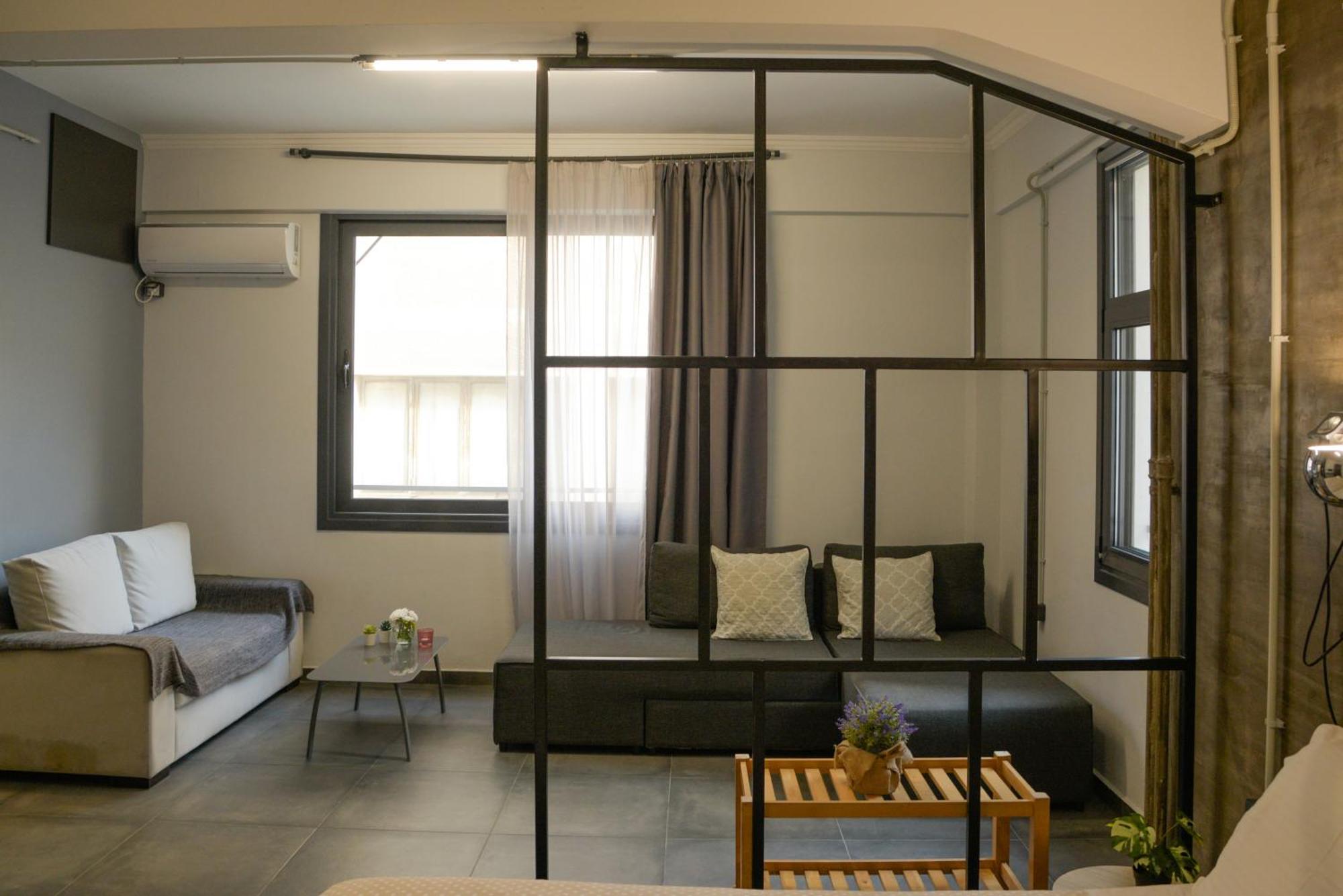 Virginia's Boutique Rooms Athènes Extérieur photo