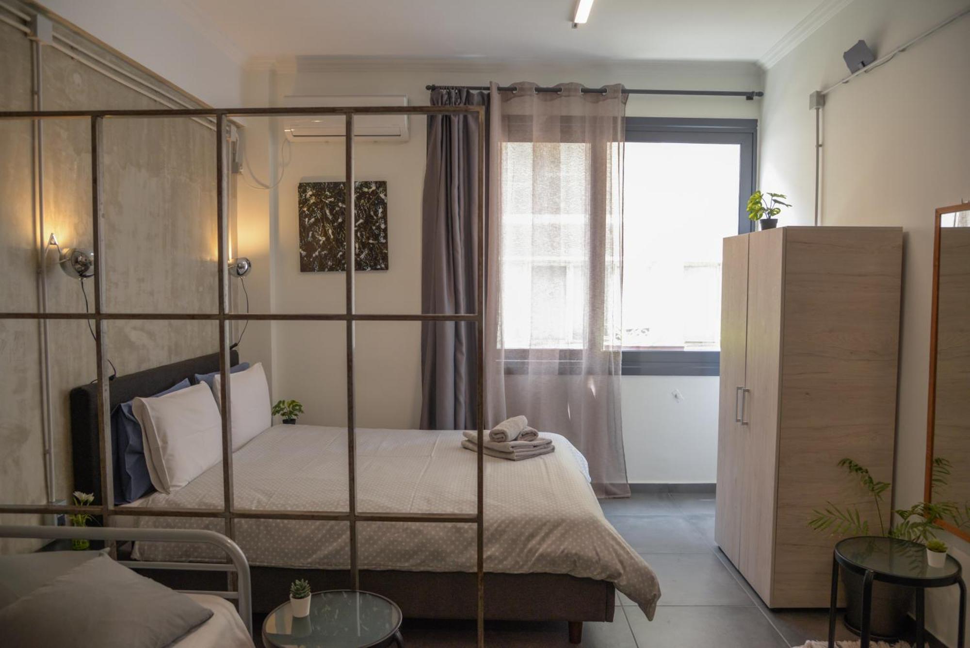 Virginia's Boutique Rooms Athènes Extérieur photo