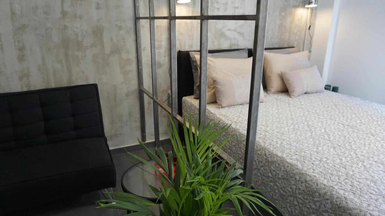 Virginia's Boutique Rooms Athènes Extérieur photo